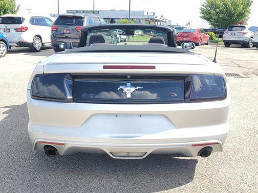 Ingot Silver 2016 Ford Mustang V6