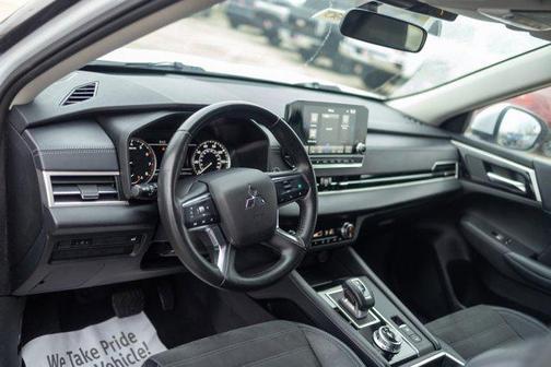 2024 Mitsubishi Outlander SE 2.5 S-AWC