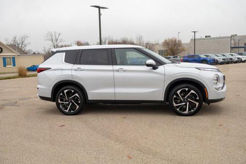 2024 Mitsubishi Outlander SE 2.5 S-AWC