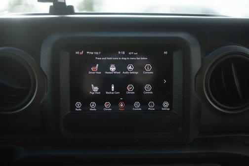 2022 Jeep Wrangler Willys