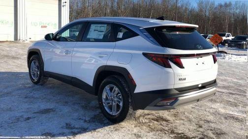 2026 Hyundai TUCSON SE