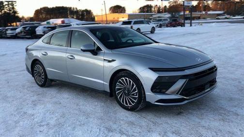 2026 Hyundai SONATA Hybrid Limited