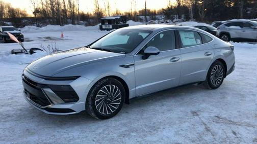 2026 Hyundai SONATA Hybrid Limited