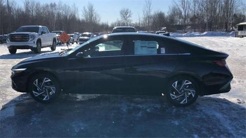 2026 Hyundai ELANTRA HEV Limited