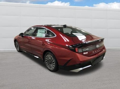 2025 Hyundai SONATA Hybrid Limited
