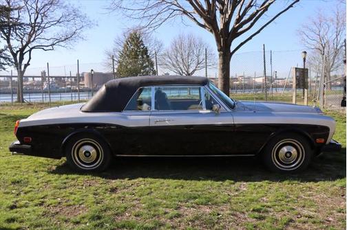 1981 Rolls-Royce Corniche Convertible