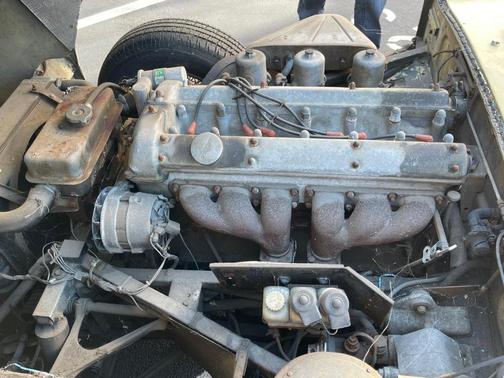 1967 Jaguar XKE Base