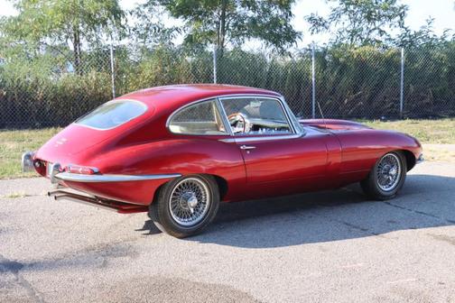 1967 Jaguar XKE Base