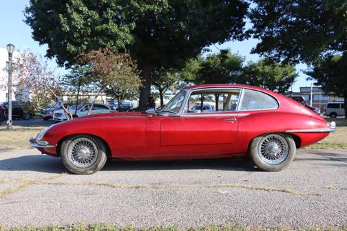 1967 Jaguar XKE Base