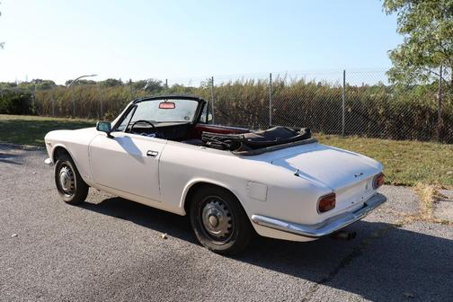 1965 Alfa Romeo Giulia Base