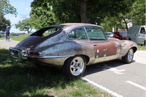 1966 Jaguar XKE Base