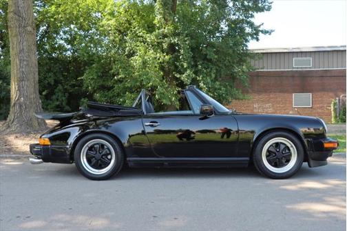 1988 Porsche 911 Cabriolet