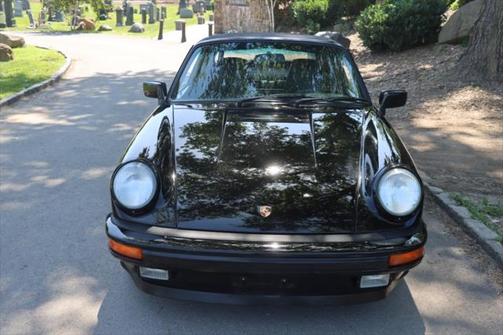 1988 Porsche 911 Cabriolet