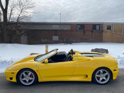2001 Ferrari 360 Spider Base
