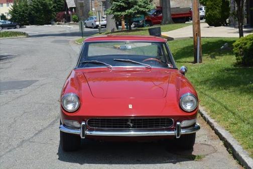 1967 Ferrari 330