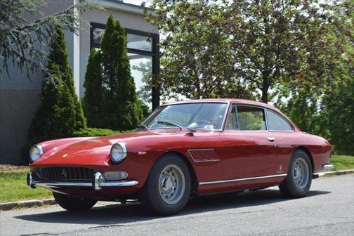 1967 Ferrari 330