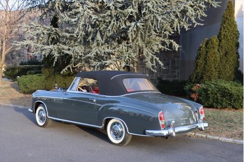 1958 Mercedes-Benz 220S