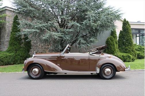 1954 Mercedes-Benz 220A 