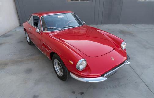 1967 Ferrari 330