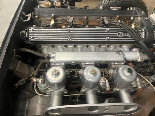 1965 Jaguar XKE Base