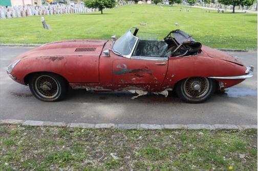 1964 Jaguar XKE Base