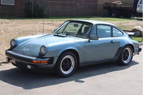 1983 Porsche 911 Base