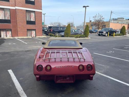 1975 Chevrolet Corvette Base