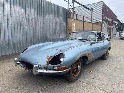 1964 Jaguar XKE Base