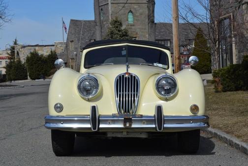 1957 Jaguar XK 140 