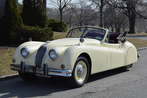 1957 Jaguar XK 140 