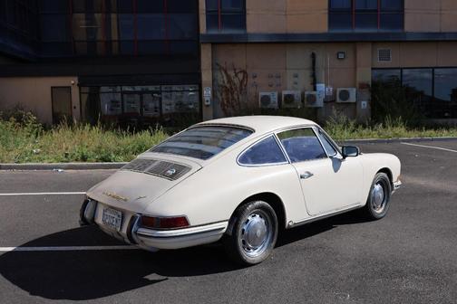 1965 Porsche 911 Coupe