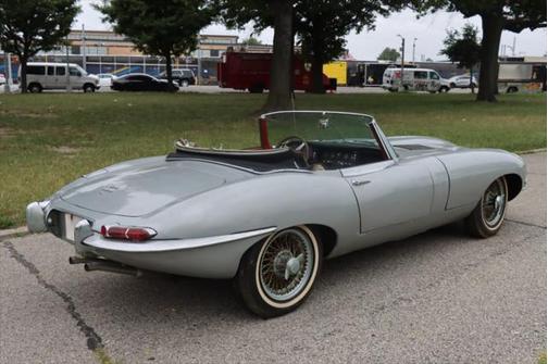 1965 Jaguar XKE Base