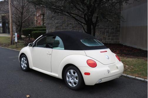 2003 Volkswagen New Beetle GLS