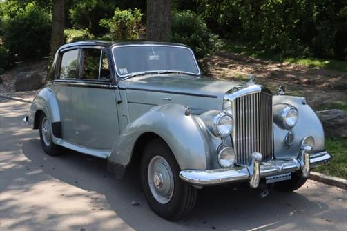 1954 Bentley R-Type LHD