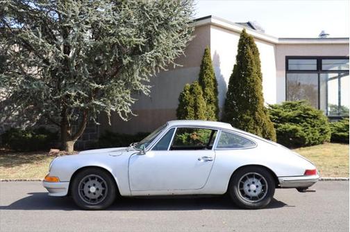1965 Porsche 911 Base