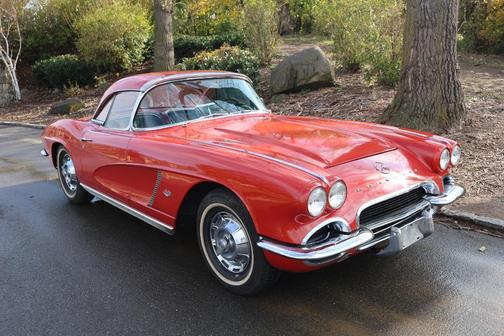 1962 Chevrolet Corvette Base