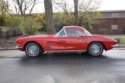 1962 Chevrolet Corvette Base