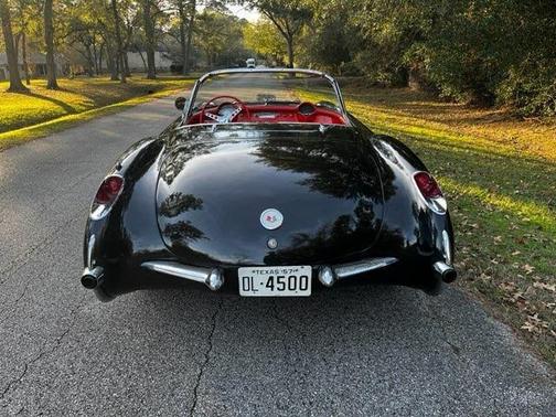 1957 Chevrolet Corvette Base