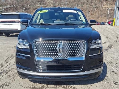 2024 Lincoln Navigator L RESERVE