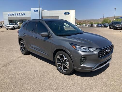 2023 Ford Escape ST-LINE SELECT