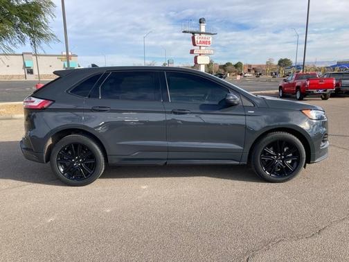 2021 Ford Edge ST LINE