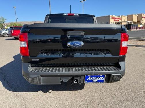 SHADOW BLACK 2024 Ford Maverick LARIAT
