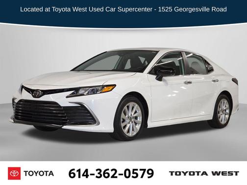 Lunar White 2023 Hyundai VENUE Limited