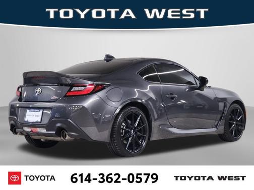 2024 Toyota GR86 Premium
