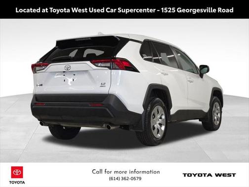 2023 Toyota RAV4 LE