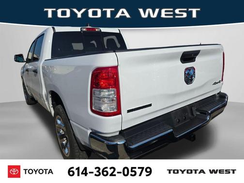 Bright White Clearcoat 2023 RAM 1500 Big Horn/Lone Star
