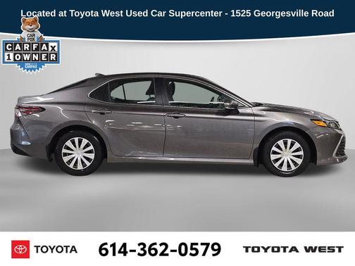 2024 Toyota Camry Hybrid LE