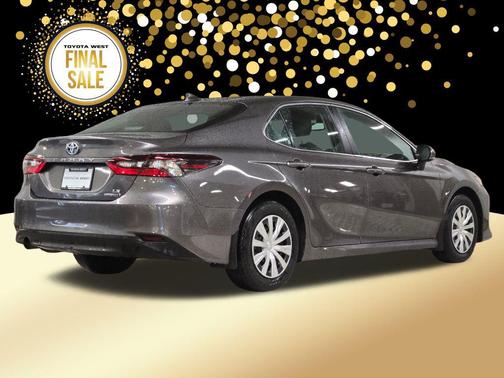 2024 Toyota Camry Hybrid LE
