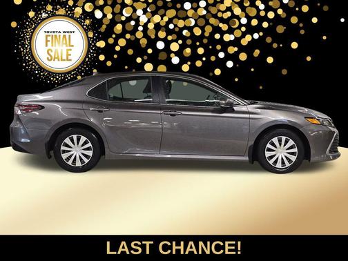 2024 Toyota Camry Hybrid LE