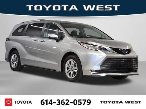 2023 Toyota Sienna Limited